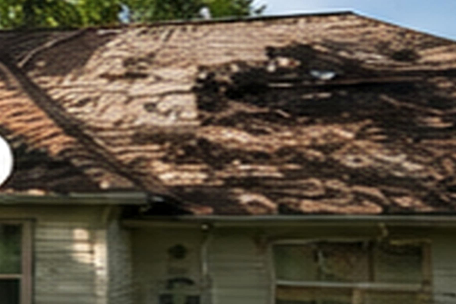 emergency property repairs representative residential service image