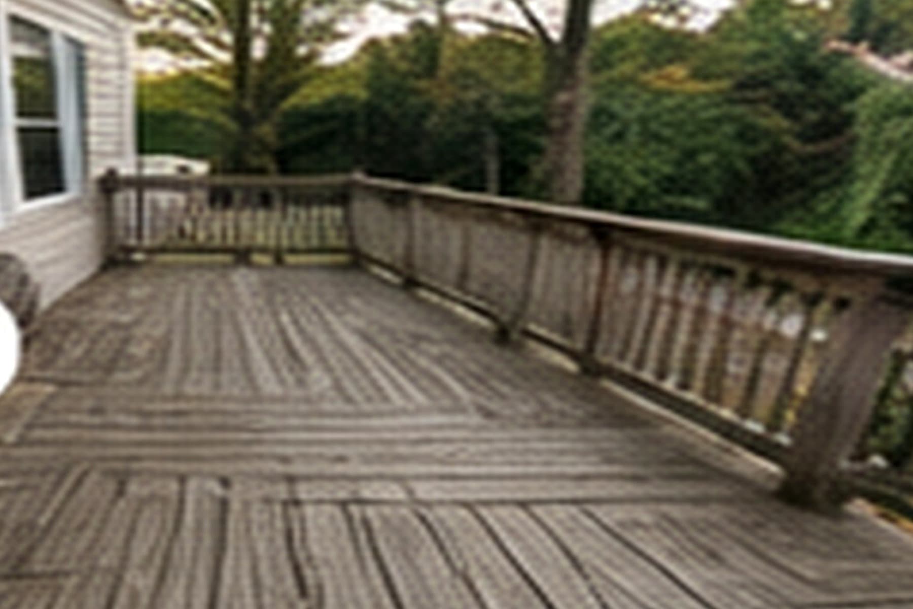 fence repair representative residential service image