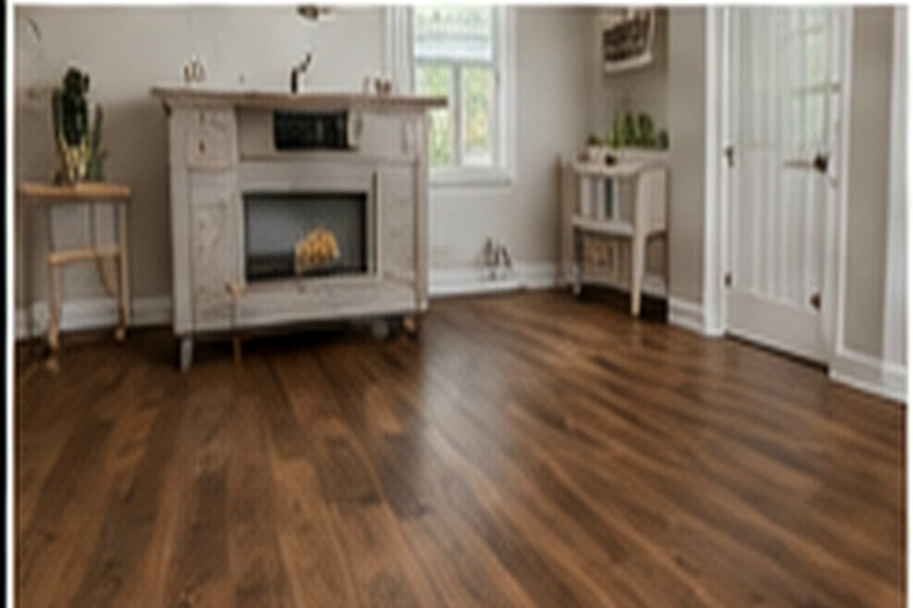 hardwood flooring representative residential service image